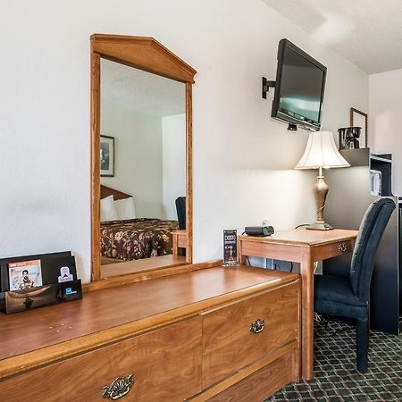 Americas Best Value Inn Paris Luaran gambar